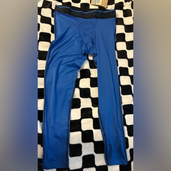 NEW Nike Pro 3/4 Length Pants/Tights ROYAL BLUE Men's MEDIUM TALL - Picture 1 of 2